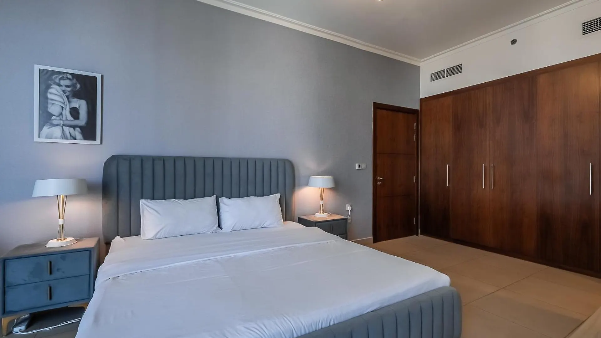 2Bdr Apartment Near Burj Khalifa I Downtown Dubai I Burj Vista