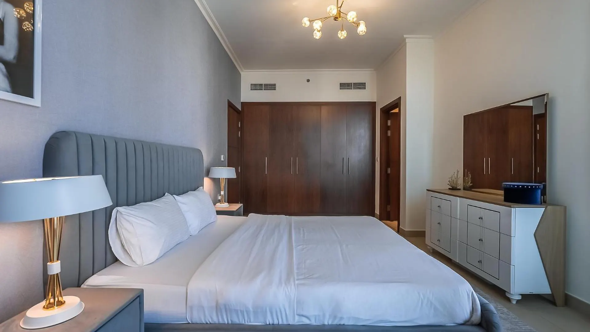 2Bdr Apartment Near Burj Khalifa I Downtown Dubai I Burj Vista United Arab Emirates